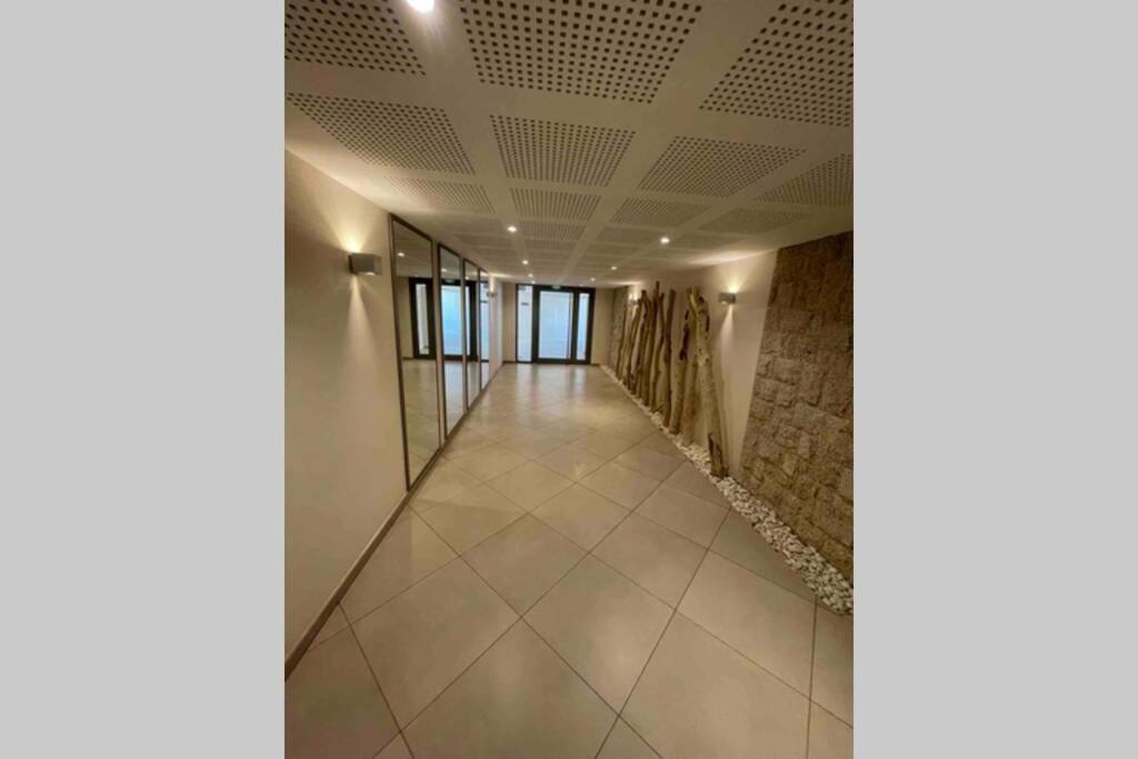 Appartement Piscine Terasse Gym Sauna Balneo Sainte-Maxime Zewnętrze zdjęcie